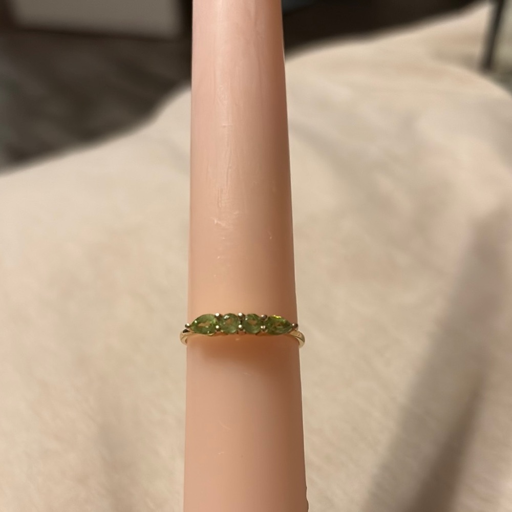 Peridot Ring - Picture 3 of 3